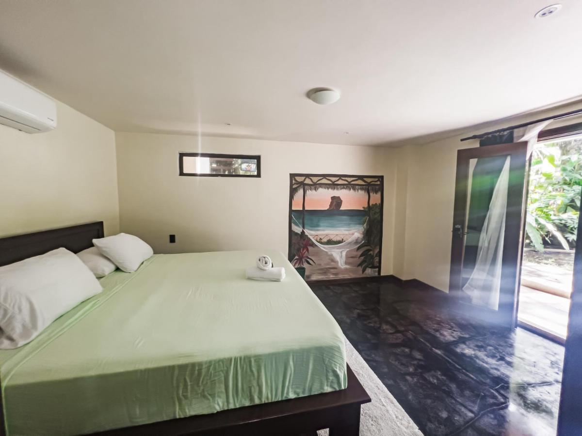 Hona Beach Hotel Dominical Eksteriør billede
