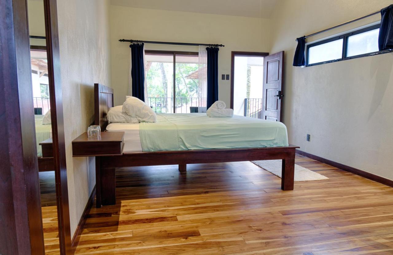 Hona Beach Hotel Dominical Eksteriør billede